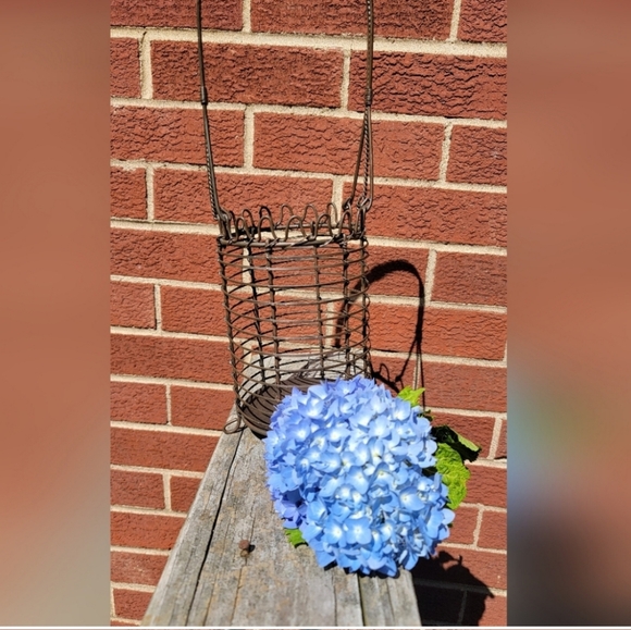 Wire Wine basket. - Picture 11 of 12